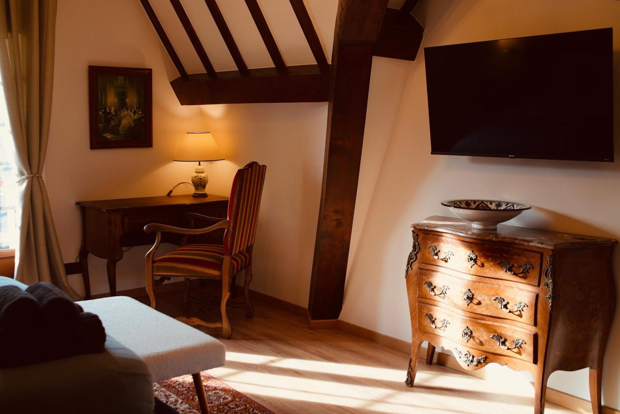 Normandy Aparthotel